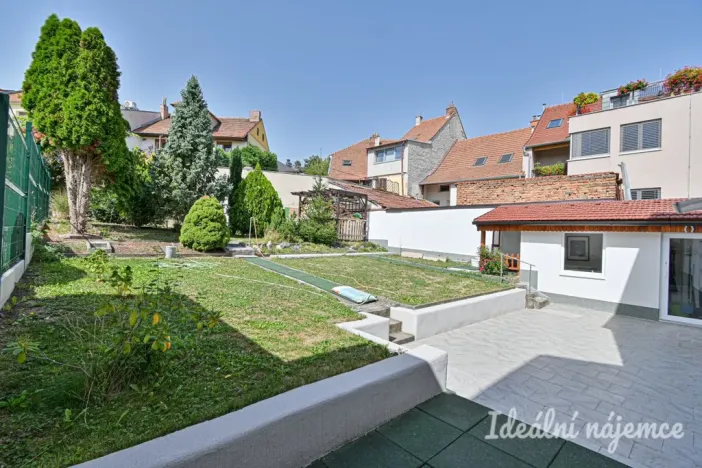 Pronájem bytu 3+1, Brno, Stromovka, 180 m2