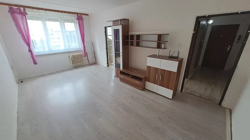 Pronájem bytu 2+1, Postoloprty, Třebízského náměstí, 64 m2