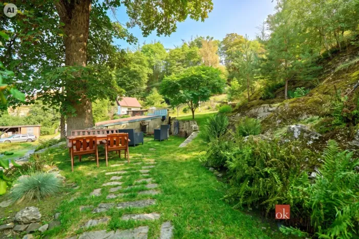 Prodej rodinného domu, Libá, 228 m2