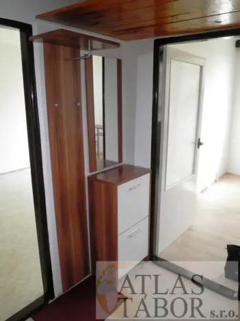 Pronájem bytu 1+1, Planá nad Lužnicí, Průmyslová, 40 m2