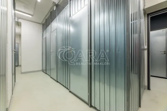 Pronájem bytu 1+kk, Praha - Holešovice, V háji, 44 m2