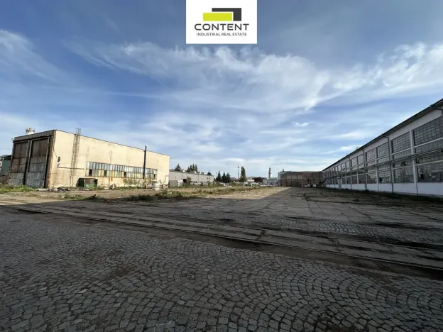 Pronájem komerčního pozemku, Hradec Králové - Kukleny, Pražská třída, 14000 m2