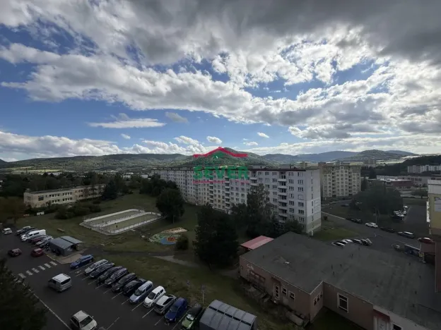 Prodej bytu 4+kk, Klášterec nad Ohří - Miřetice u Klášterce nad Ohří, Lesní, 77 m2