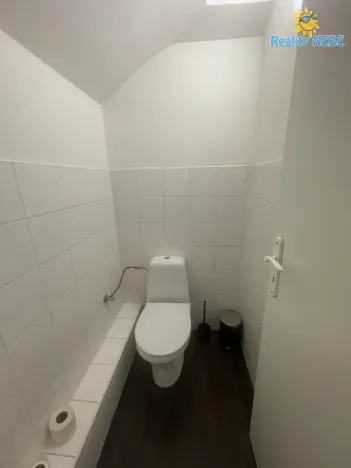 Pronájem obchodního prostoru, Praha - Nové Město, Dlážděná, 90 m2