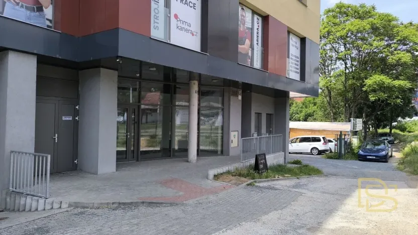Pronájem obchodního prostoru, Brno - Židenice, Gajdošova, 84 m2