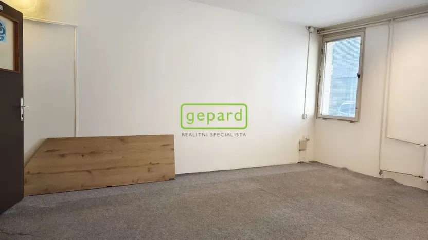 Pronájem skladu, Brno - Maloměřice, Selská, 50 m2