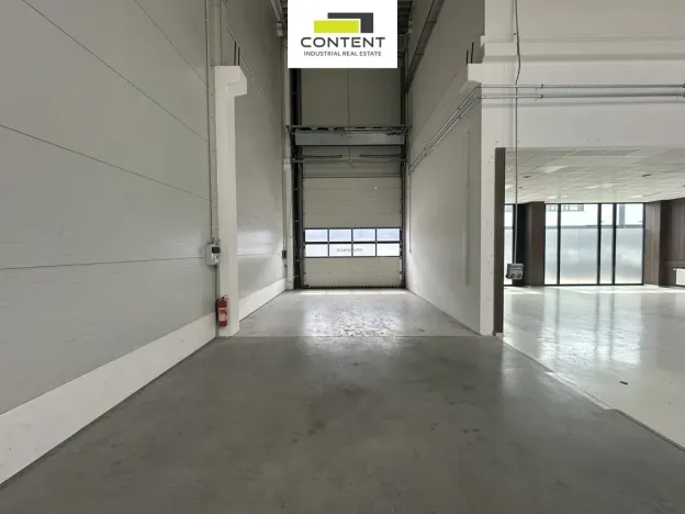 Pronájem skladu, Praha - Hostivař, U Pekáren, 824 m2