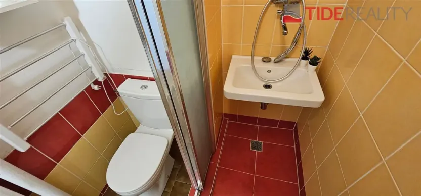 Pronájem bytu 1+kk, Praha - Břevnov, Nad Kajetánkou, 26 m2