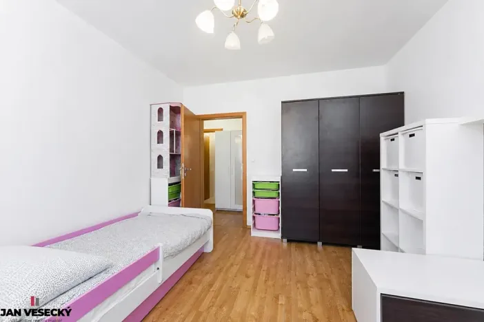 Prodej bytu 3+kk, Praha - Třeboradice, Špeciánova, 74 m2