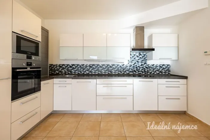 Pronájem bytu 3+kk, Brandýs nad Labem-Stará Boleslav - Brandýs nad Labem, Za Dvorem, 76 m2