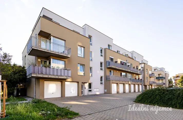 Pronájem bytu 3+kk, Brandýs nad Labem-Stará Boleslav - Brandýs nad Labem, Za Dvorem, 76 m2