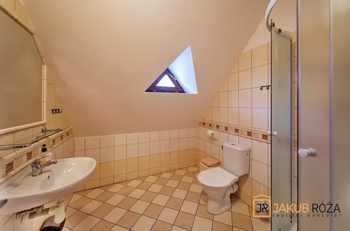 Prodej chaty, Černý Důl, 377 m2