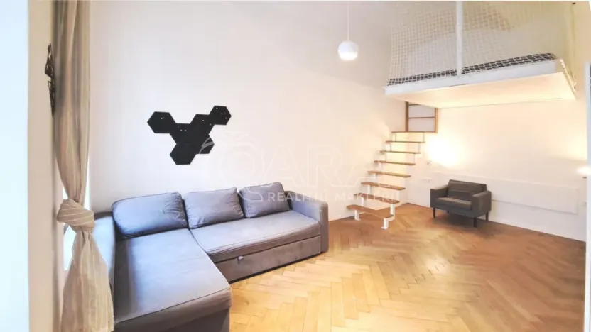 Pronájem bytu 2+1, Praha - Nové Město, Hybernská, 54 m2