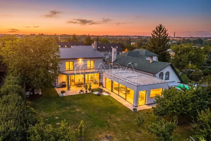 Prodej rodinného domu, Praha - Běchovice, Václava Kovaříka, 328 m2