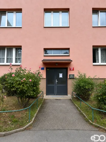 Pronájem bytu 2+kk, Praha, Troilova, 53 m2