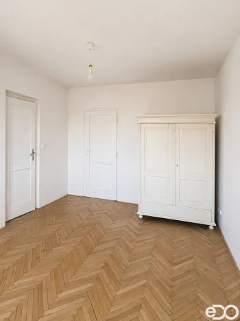 Pronájem bytu 2+kk, Praha, Troilova, 53 m2