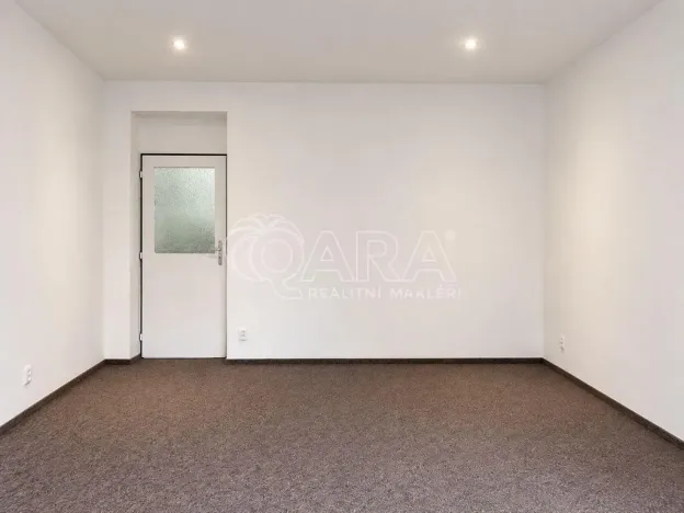 Pronájem bytu 2+1, Praha - Strašnice, Nad vodovodem, 46 m2