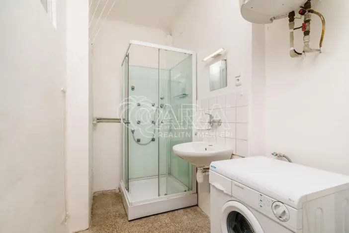 Pronájem bytu 2+kk, Praha - Smíchov, Xaveriova, 51 m2