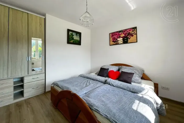 Pronájem rodinného domu, Běštín, 98 m2