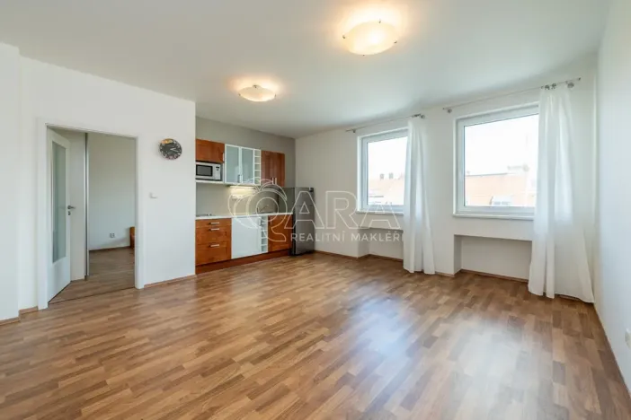 Pronájem bytu 2+kk, Praha - Krč, Na strži, 50 m2