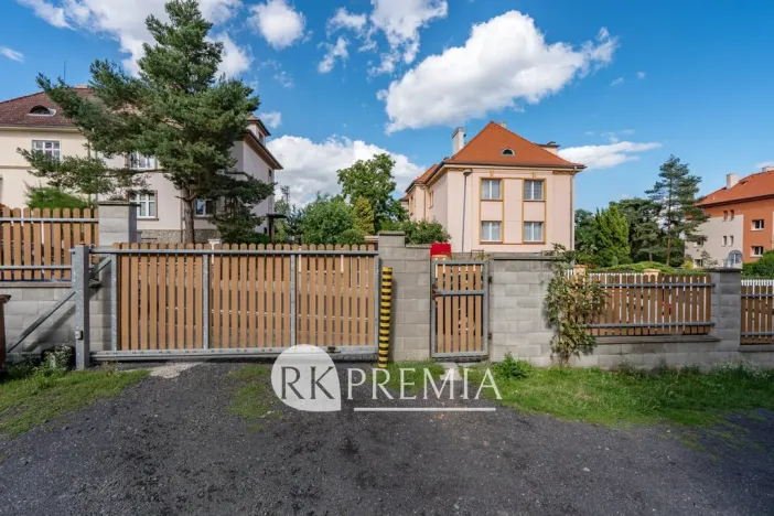 Pronájem bytu 3+1, Teplice, Kašparova, 116 m2