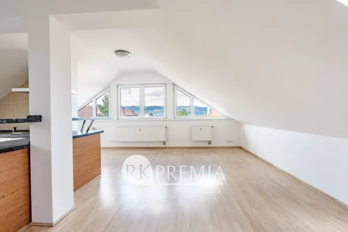 Pronájem bytu 3+1, Teplice, Kašparova, 116 m2