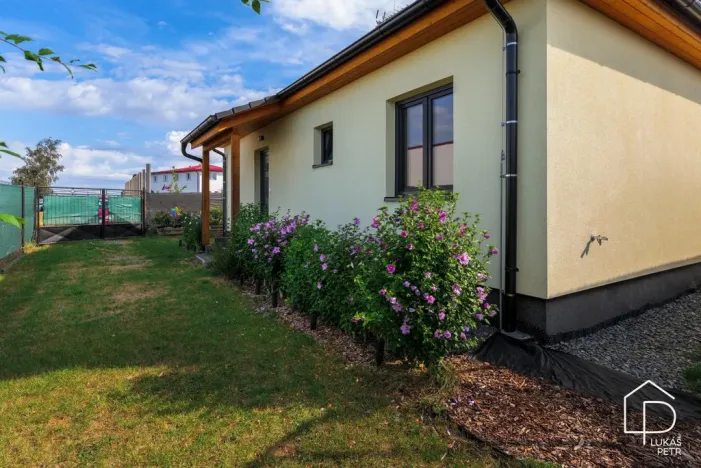 Prodej rodinného domu, Bystřice - Nesvačily, 67 m2
