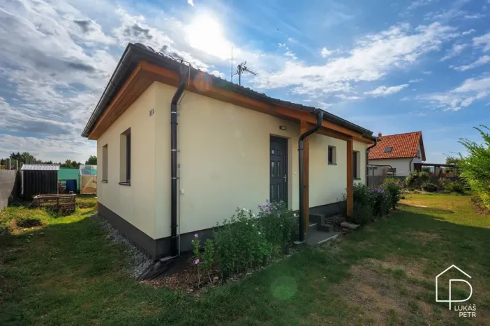 Prodej rodinného domu, Bystřice - Nesvačily, 67 m2