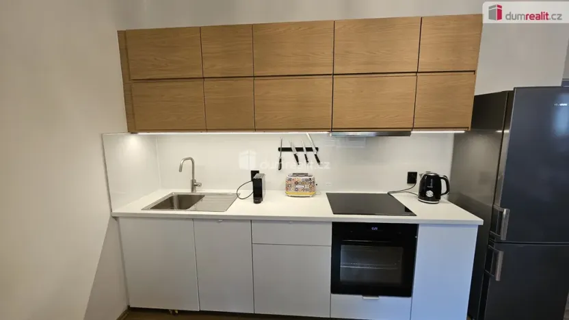 Pronájem bytu 2+kk, Praha - Libeň, Na stráži, 37 m2