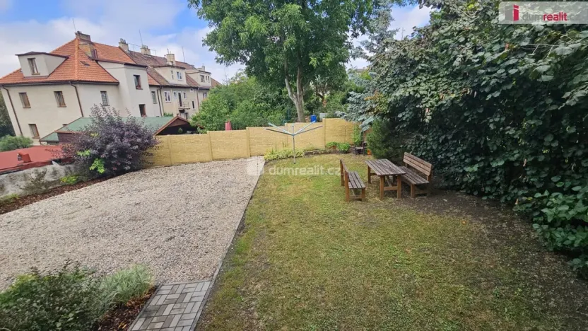 Pronájem bytu 2+kk, Praha - Libeň, Na stráži, 37 m2