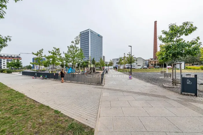 Prodej bytu 1+kk, Praha - Vysočany, Strnadových, 32 m2