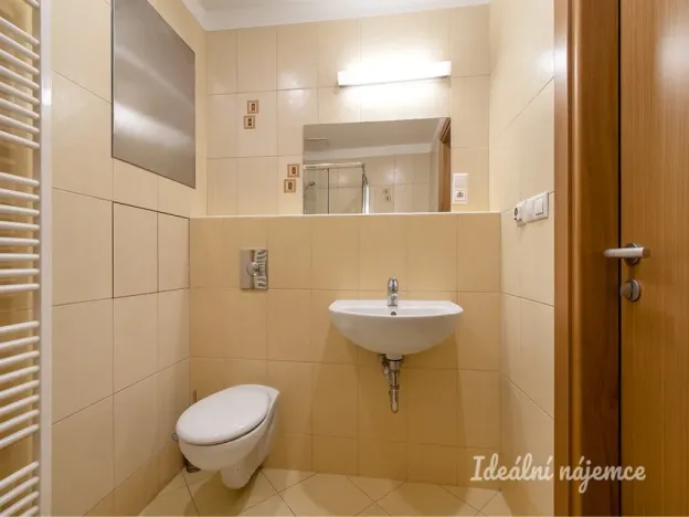 Pronájem bytu 1+kk, Praha - Krč, Antala Staška, 39 m2