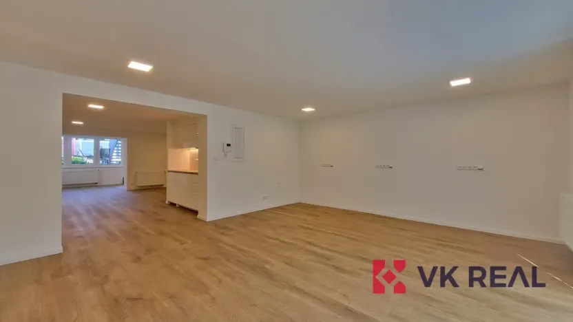 Pronájem obchodního prostoru, Praha - Řepy, Na moklině, 62 m2
