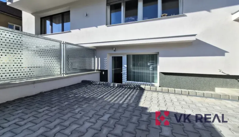 Pronájem obchodního prostoru, Praha - Řepy, Na moklině, 62 m2