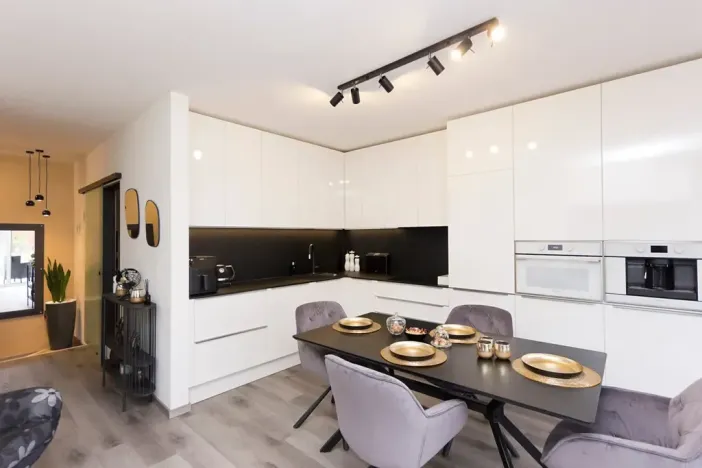 Prodej bytu 1+kk, Hostivice, Ovesná, 36 m2