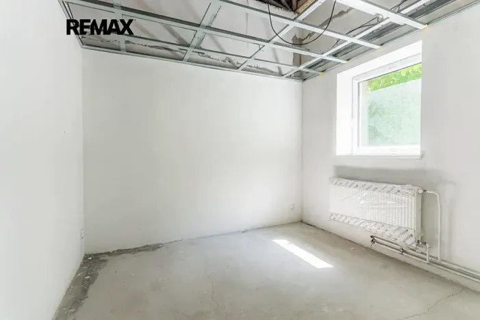 Prodej ubytování, Šenov u Nového Jičína, Jaselská, 545 m2
