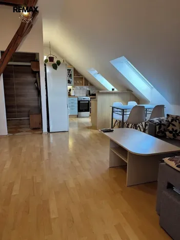 Pronájem bytu 3+kk, Valtice, Mikulovská, 78 m2