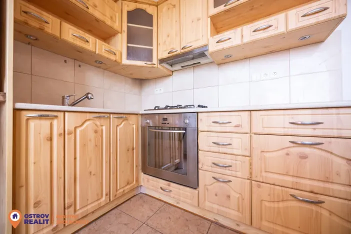 Pronájem bytu 3+1, Šumperk, Čsl. armády, 57 m2