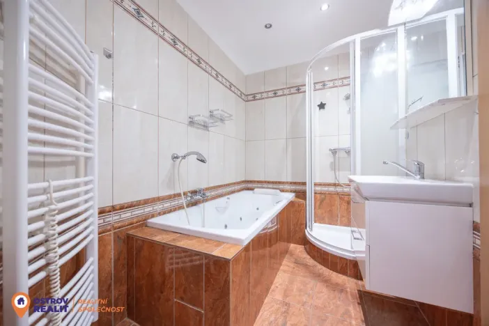 Pronájem bytu 3+1, Šumperk, Čsl. armády, 57 m2