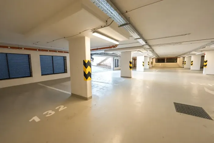 Pronájem bytu 1+kk, Praha - Hlubočepy, Fabiánové, 29 m2