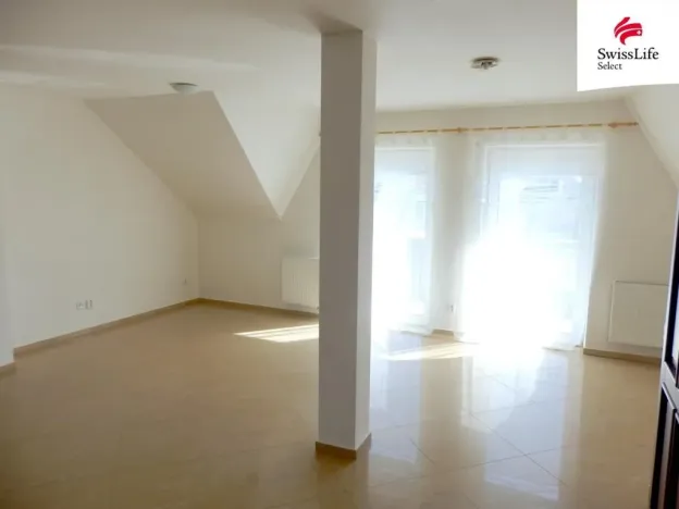 Pronájem bytu 2+kk, Plzeň - Červený Hrádek, V Hájku, 76 m2