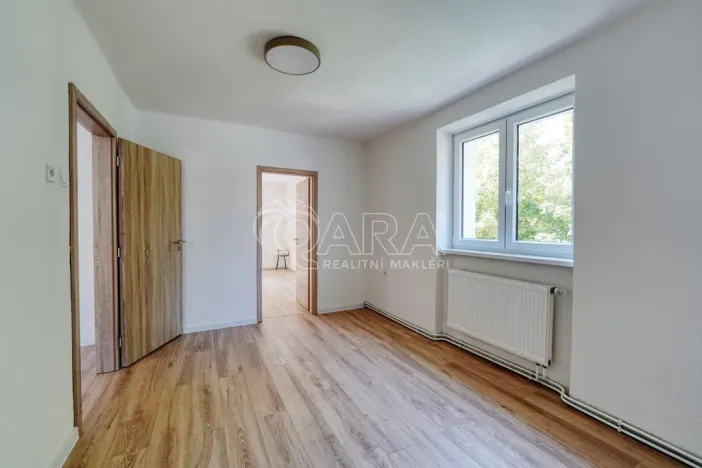 Prodej bytu 3+1, Vimperk - Vimperk II, Palackého, 90 m2