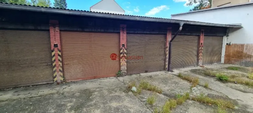 Pronájem garáže, Pardubice - Zelené Předměstí, Hlaváčova, 12 m2