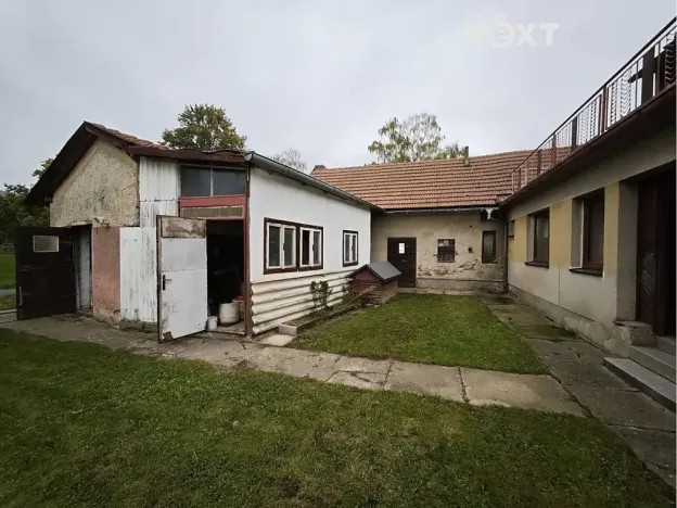 Prodej rodinného domu, Červené Janovice, 322 m2