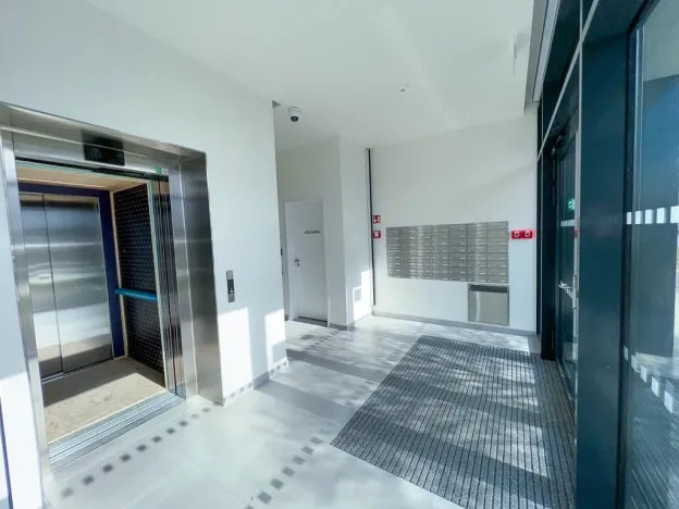 Pronájem bytu 2+kk, Praha - Hloubětín, Poděbradská, 53 m2