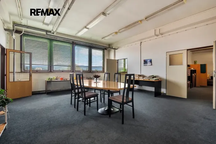 Pronájem skladu, Šumperk, Dolnostudénská, 3200 m2