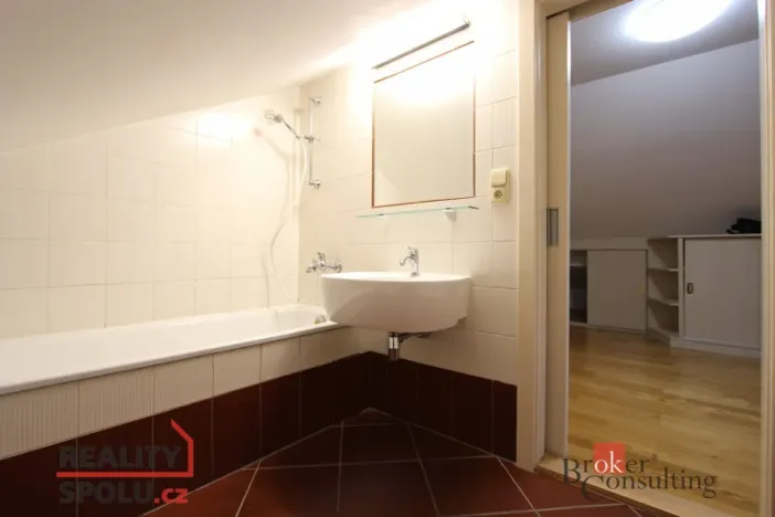 Pronájem bytu 2+kk, Rokycany - Nové Město, Jiráskova, 60 m2
