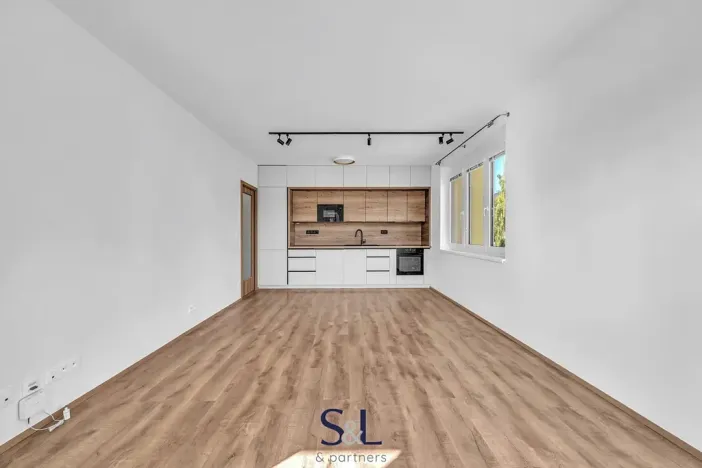 Prodej bytu 2+kk, Liberec, Švermova, 60 m2