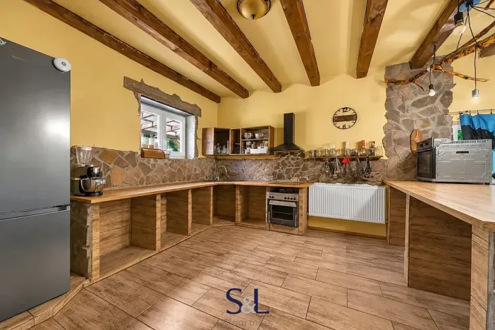 Prodej ubytování, Heřmanice, 470 m2
