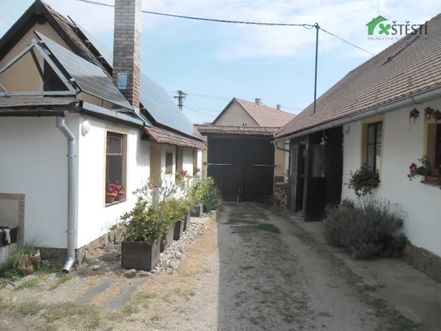 Prodej rodinného domu, Staré Hobzí, 536 m2